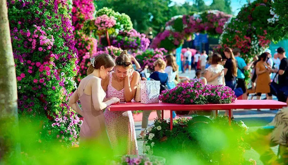 семейные фестивали «ЛИЦА» в рамках проекта Мэра Москвы «Лето в Москве»