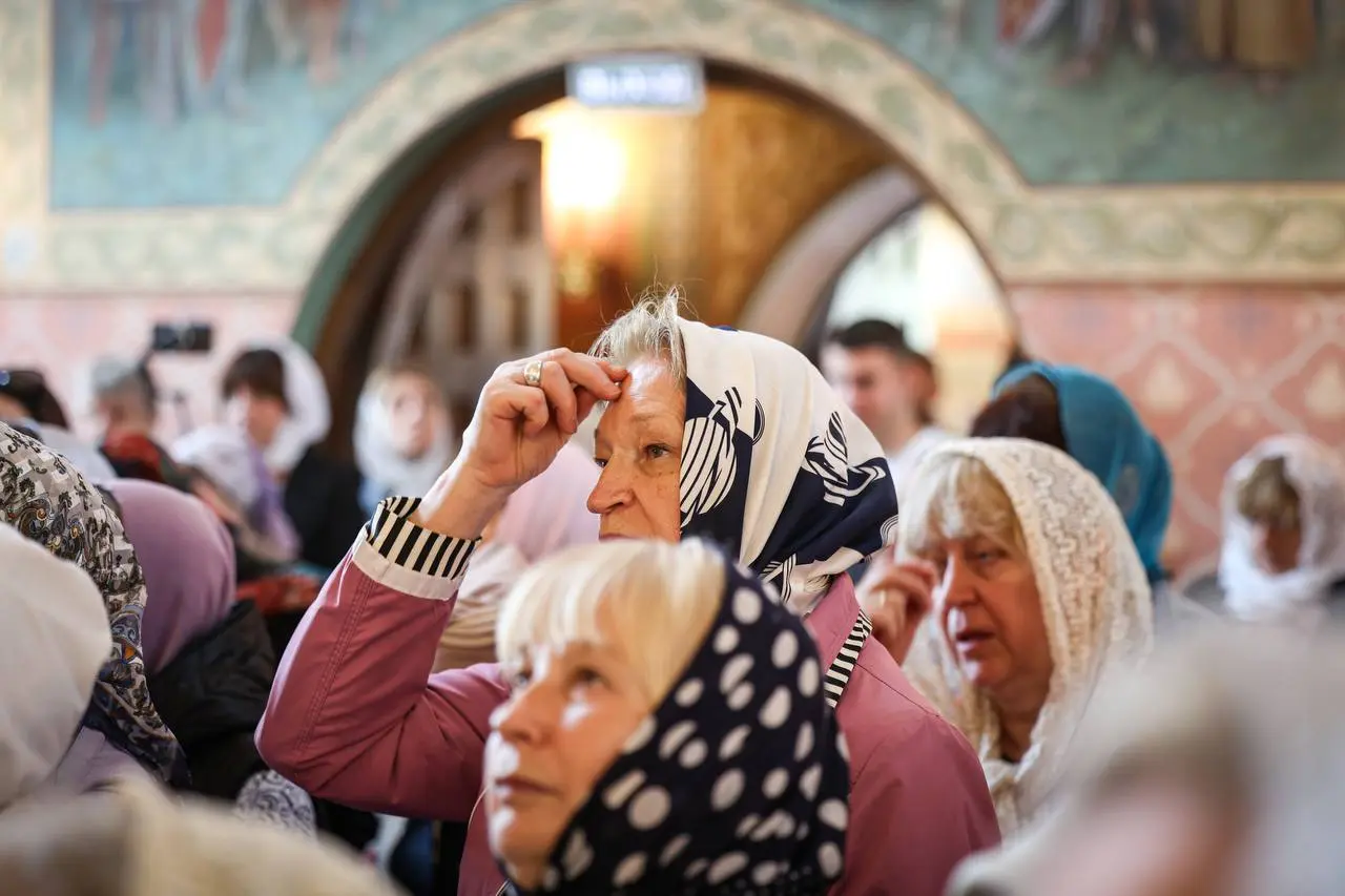 Северное русское зодчество в Нерюнгри. Большое освящение Никольского храма