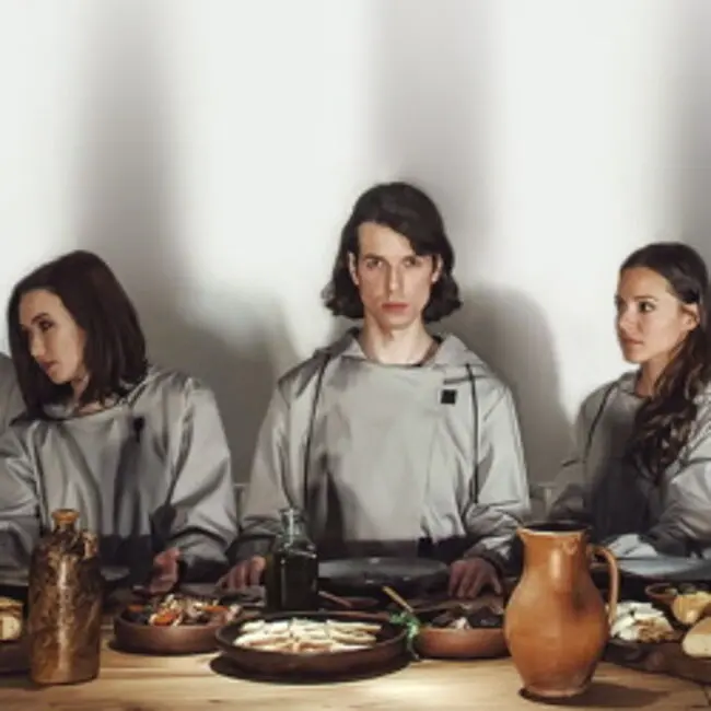 ИММЕРСИВНЫЙ СПЕКТАКЛЬ С УЖИНОМ В ФИНАЛЕ