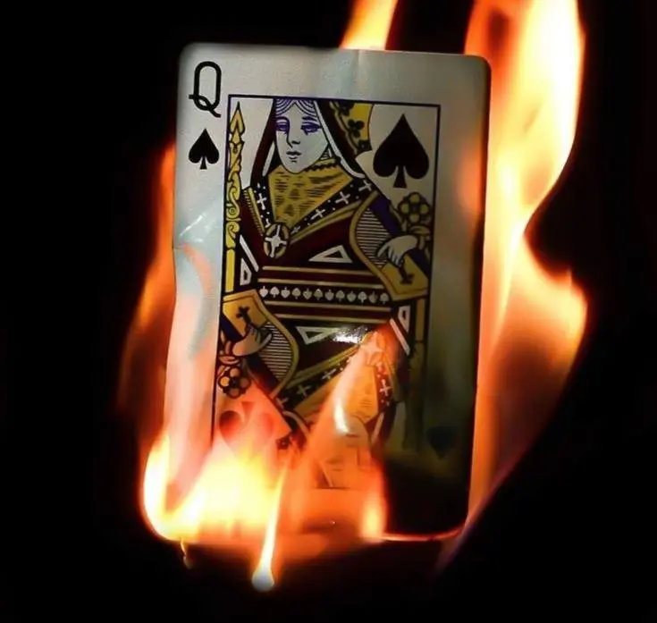 Покер с жителями Дананга