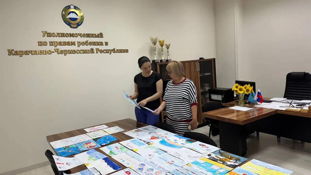 Просветительский фестиваль «Вода и мы» выставка рисунков