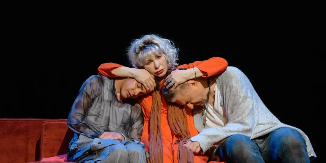 Идём на спектакль «Блогерша» 🌟