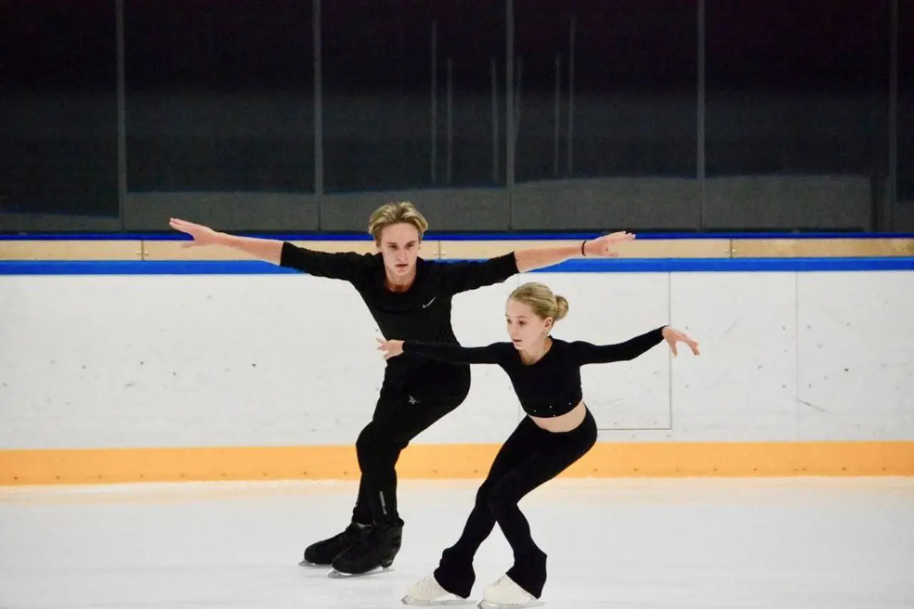 Проведен первый совместный старт пары Арины Парсеговой и Матвея Богданова на Первенстве Москвы