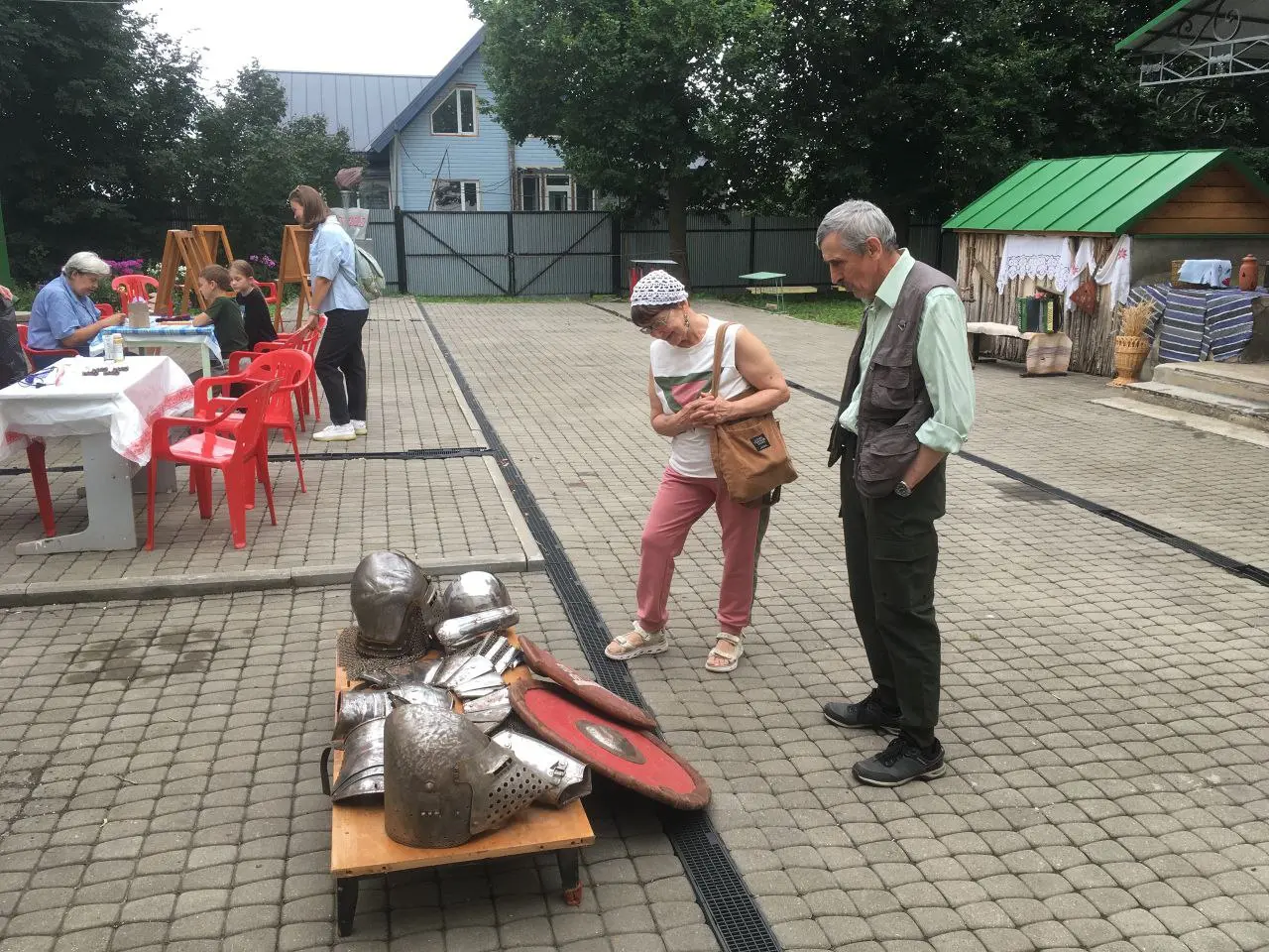 Нескучный дворик в Алексинском музее