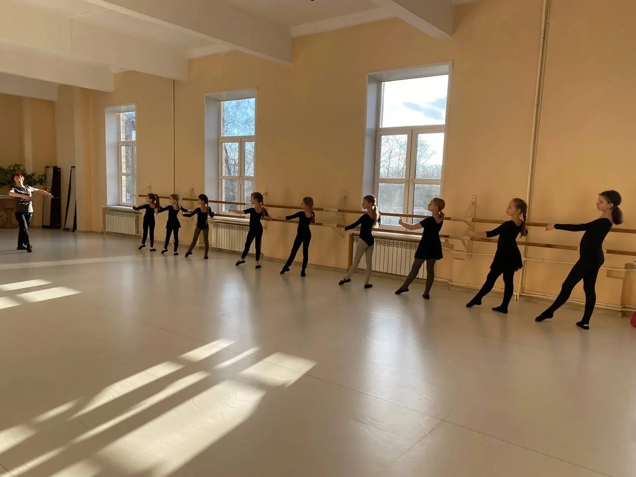 День открытых дверей коллектива "Карусель"