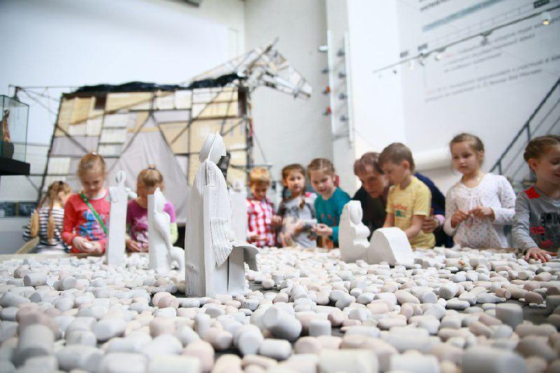 Заглянем в мастерскую Аникушина