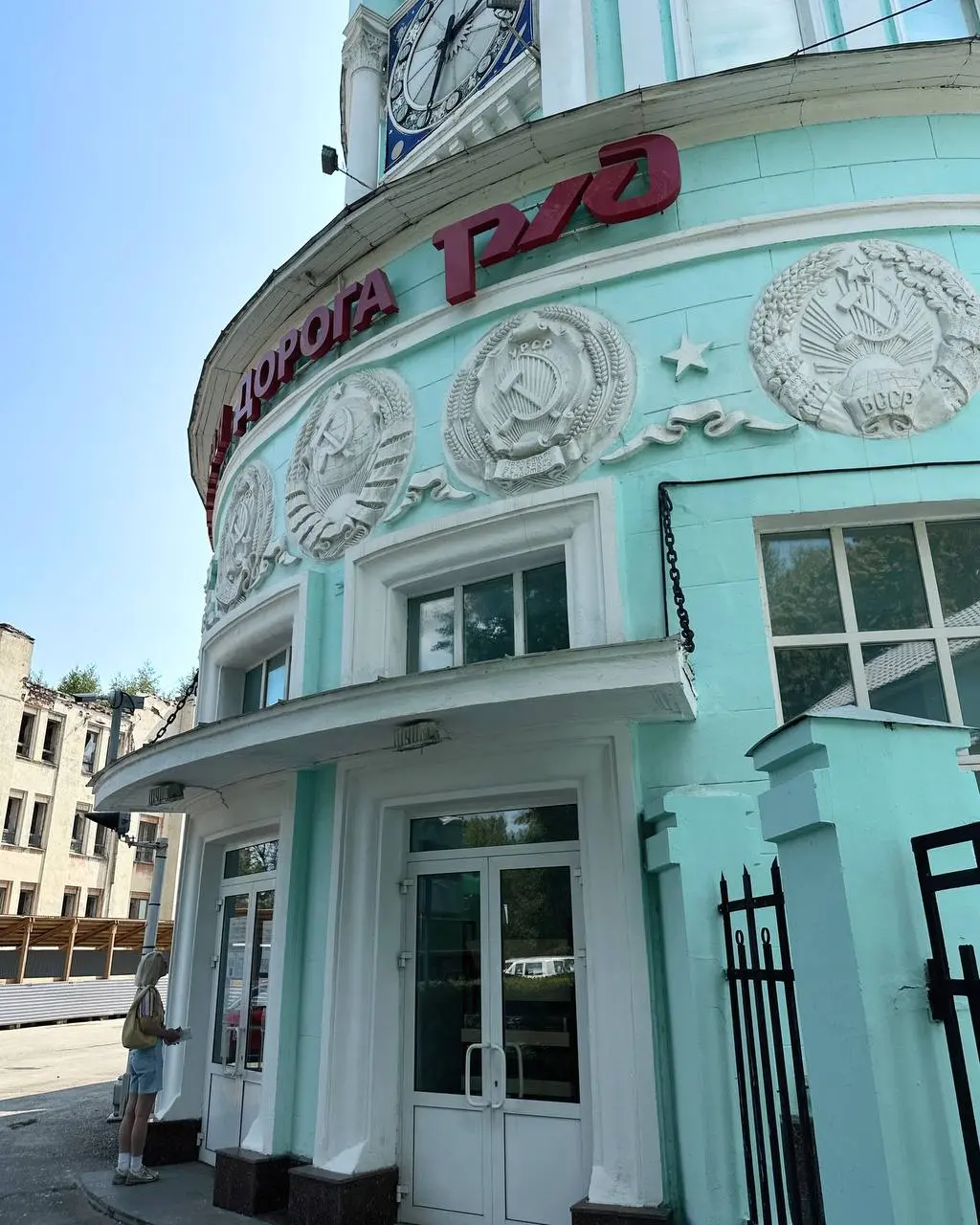 Построенная в 1939 году станция «Родина» детской железной дороги