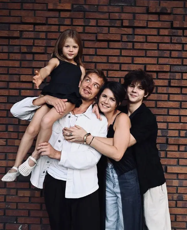 Как в школе танцев с сентября выстроить всё системно — и не остаться без денег, учеников и команды в новом сезоне?