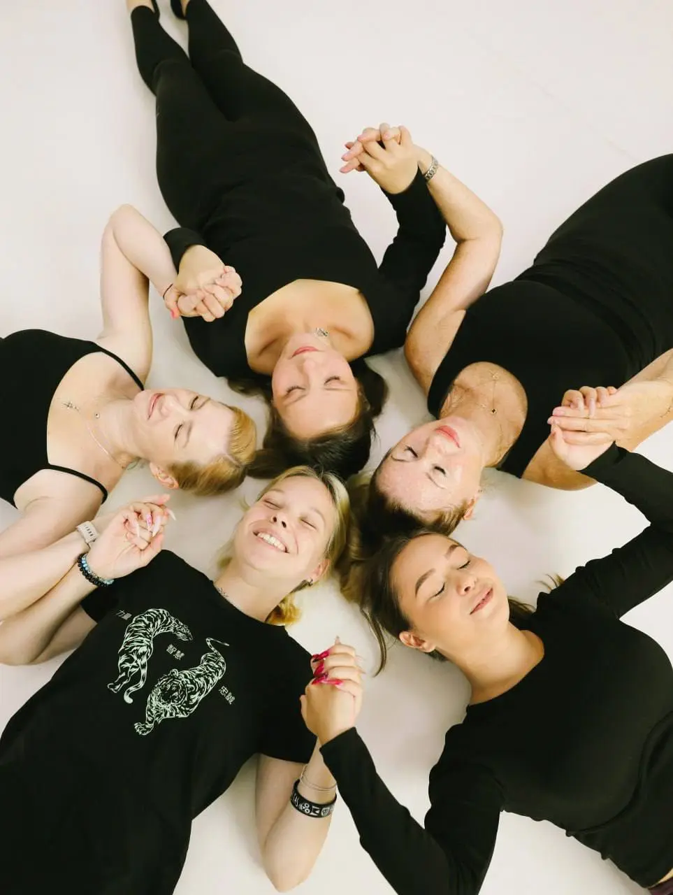 Первая онлайн-встреча сообщества LEVITA💫