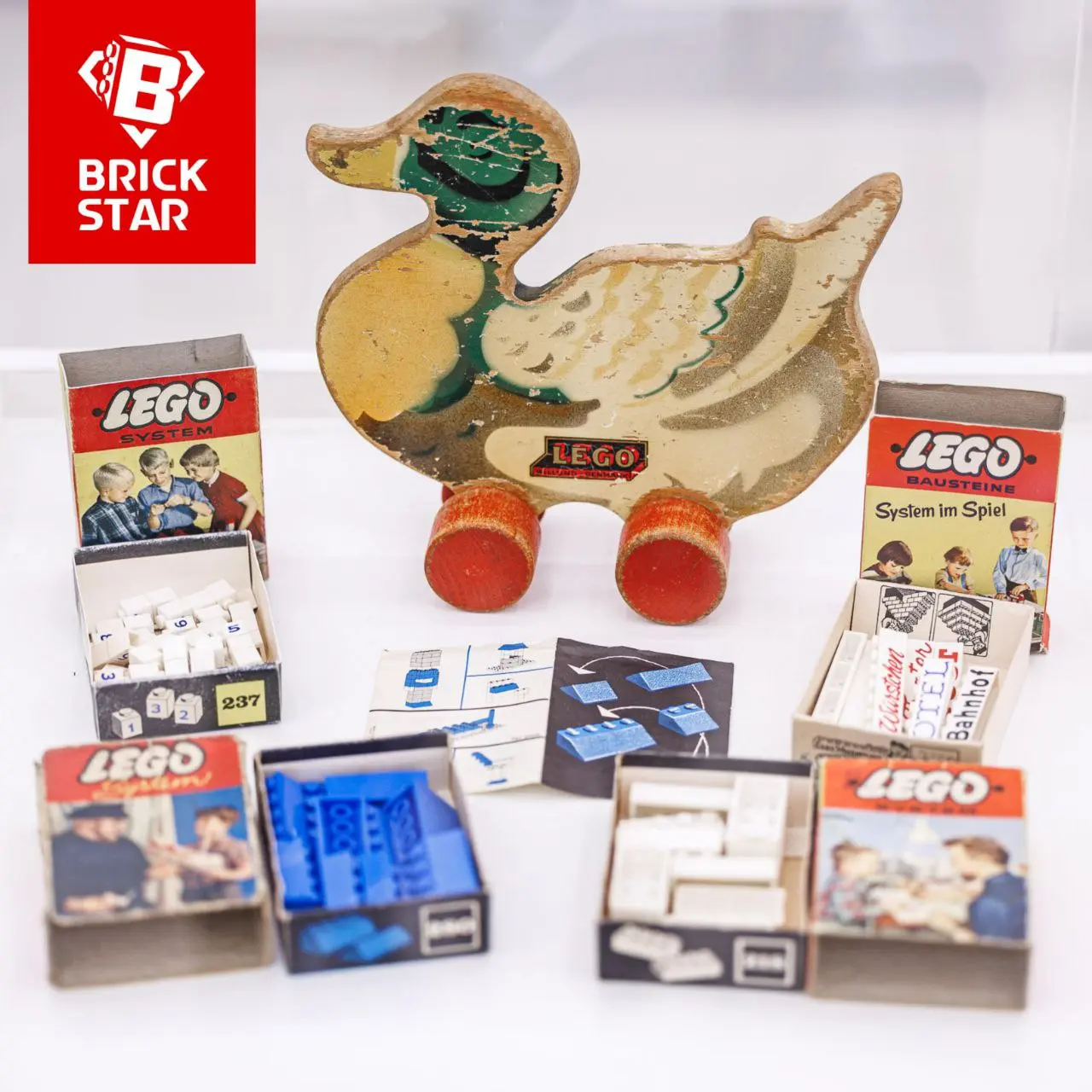 Brick Star — День рождения LEGO