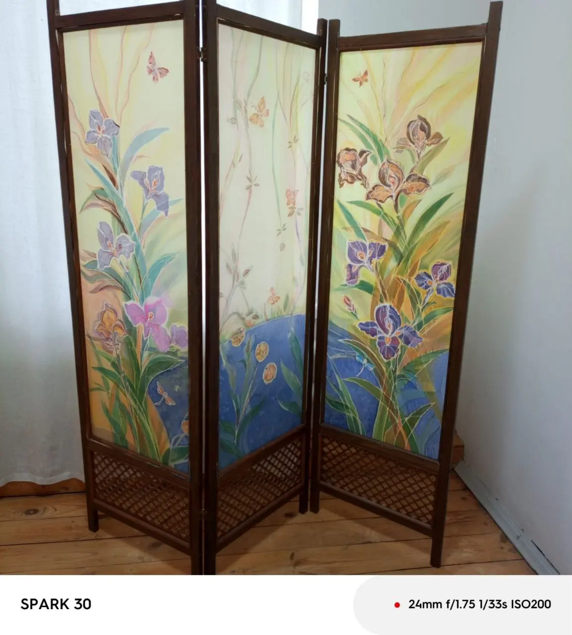 Акварель, батик и горячая эмаль: Вероника Голубкина и Ольга Овсянникова