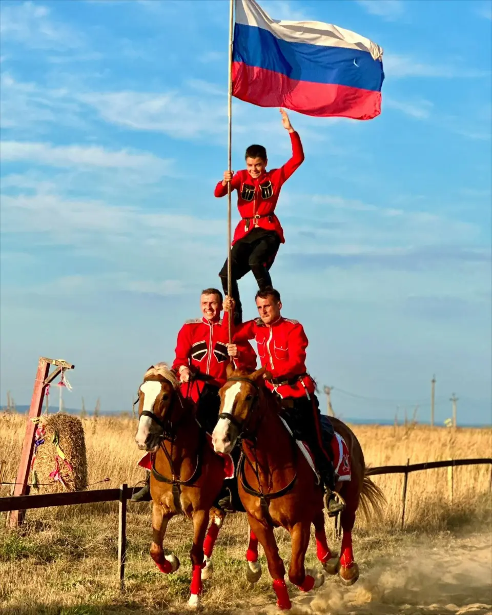 Краевой праздник «Казачьи спасы»
