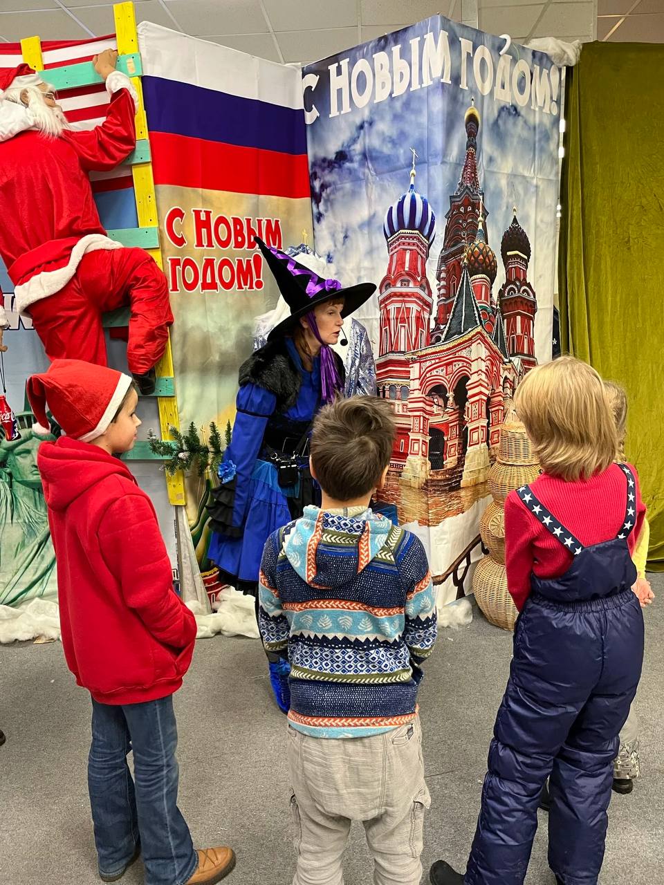 Самый новогодний музей Питера