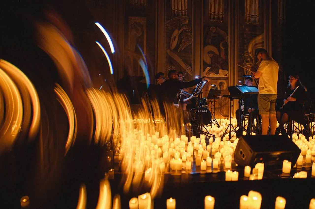 MUSE: живой концерт мировых хитов и классики в сиянии тысяч свечей