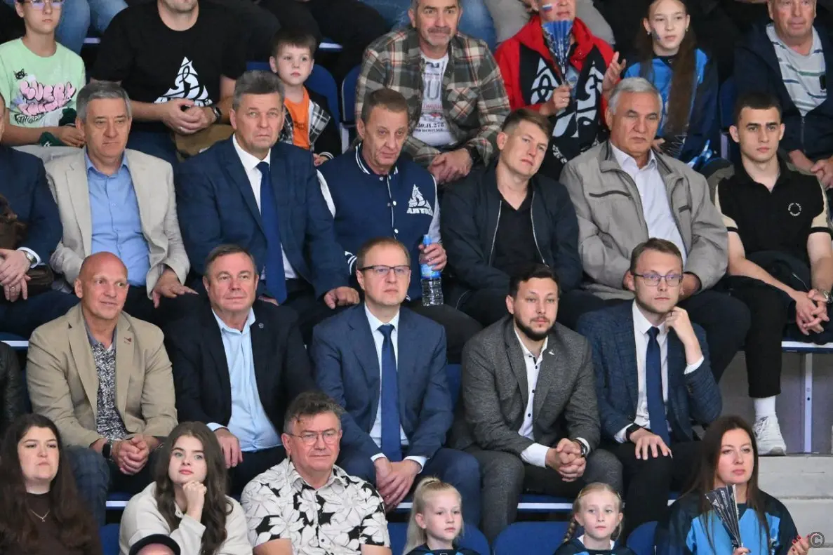 Турнир по хоккею «Кубок Губернатора Алтайского края»