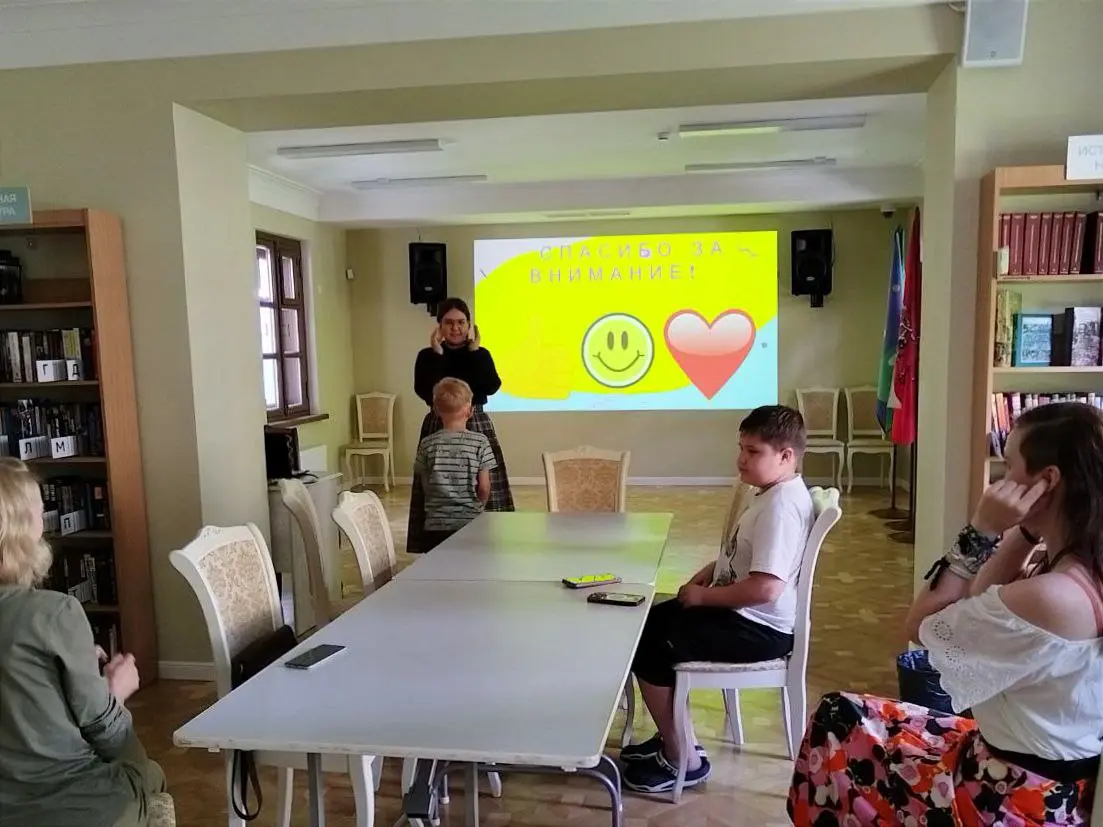 Воскресенье в Книжной гостиной