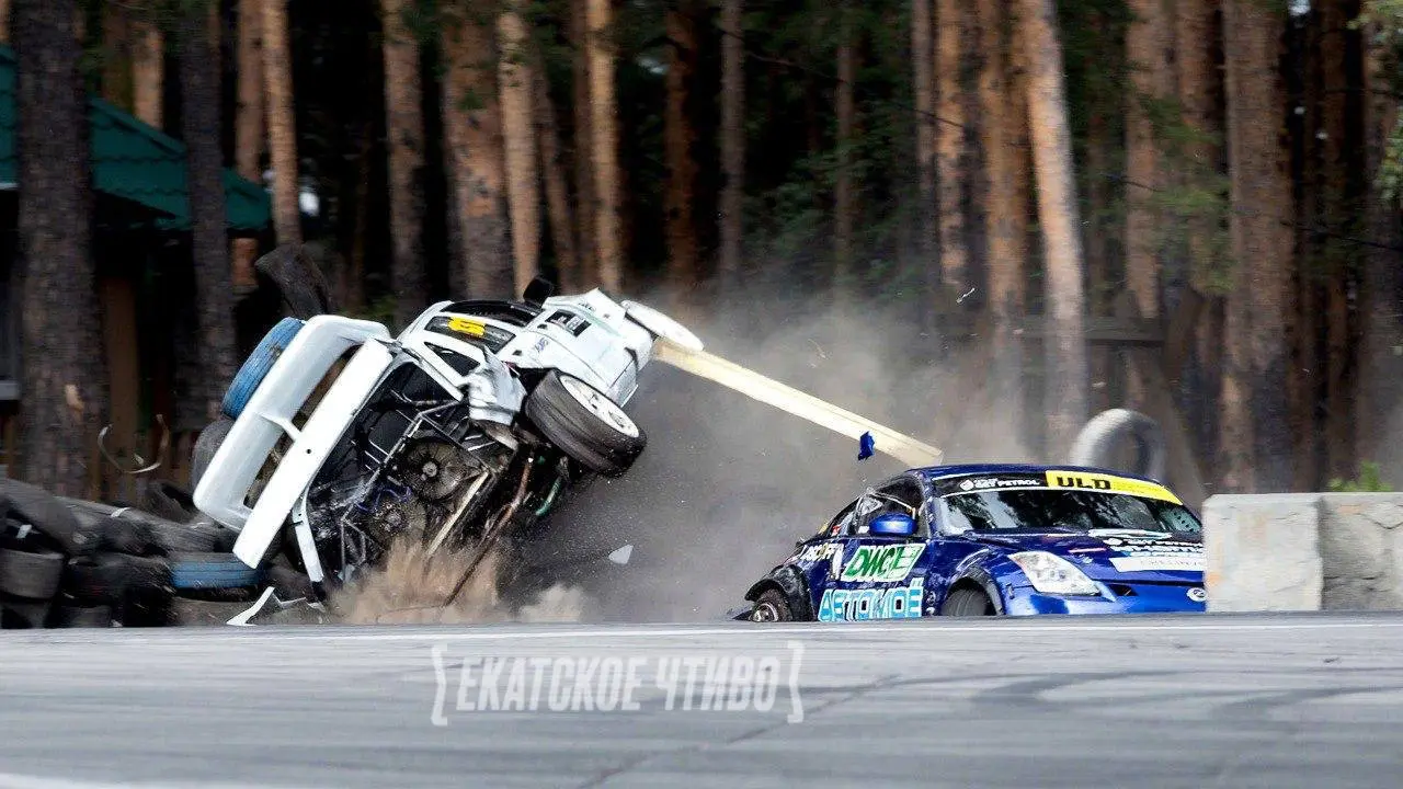 Экстремальные дрифт-гонки под Екатеринбургом