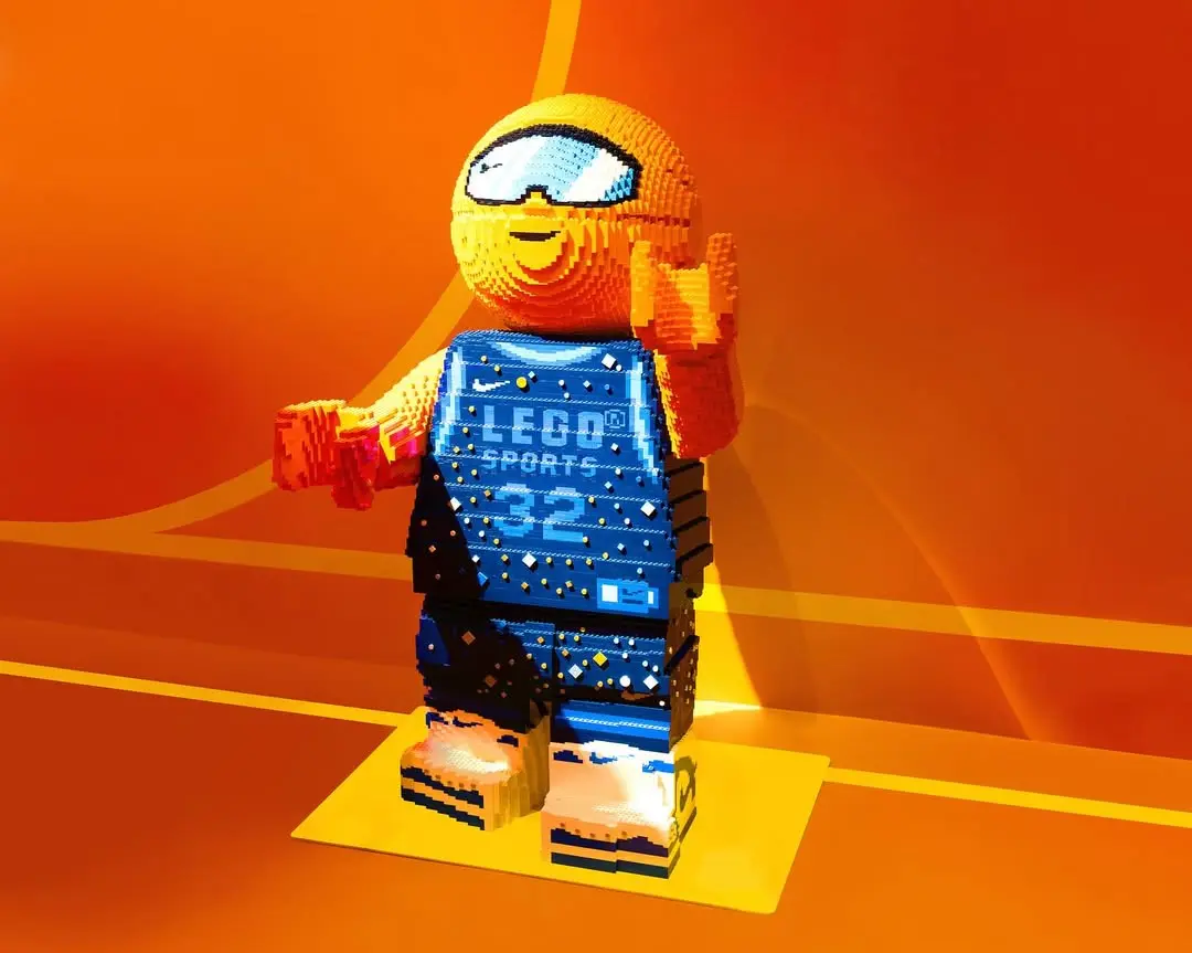 NIKE x LEGO Коллаборация на Fanatics Fest (NYC)