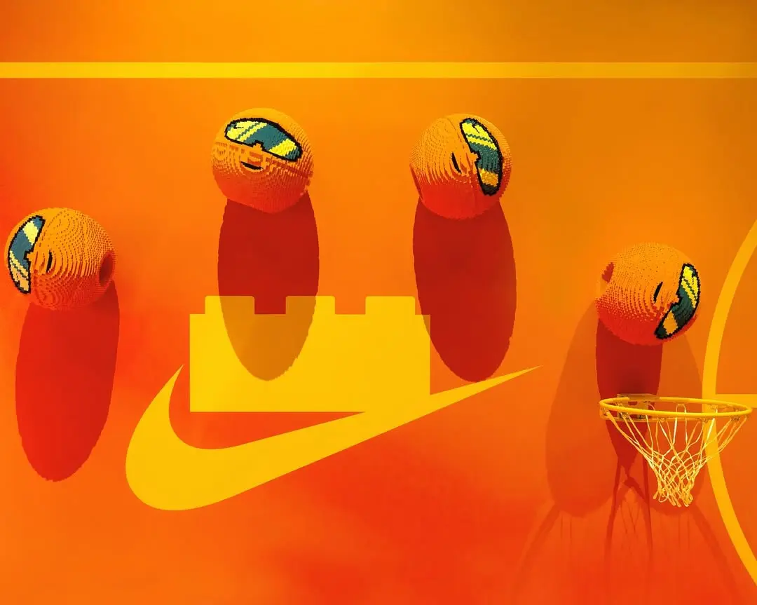 NIKE x LEGO Коллаборация на Fanatics Fest (NYC)