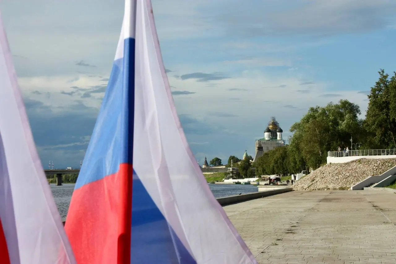 праздник в честь Дня Государственного флага