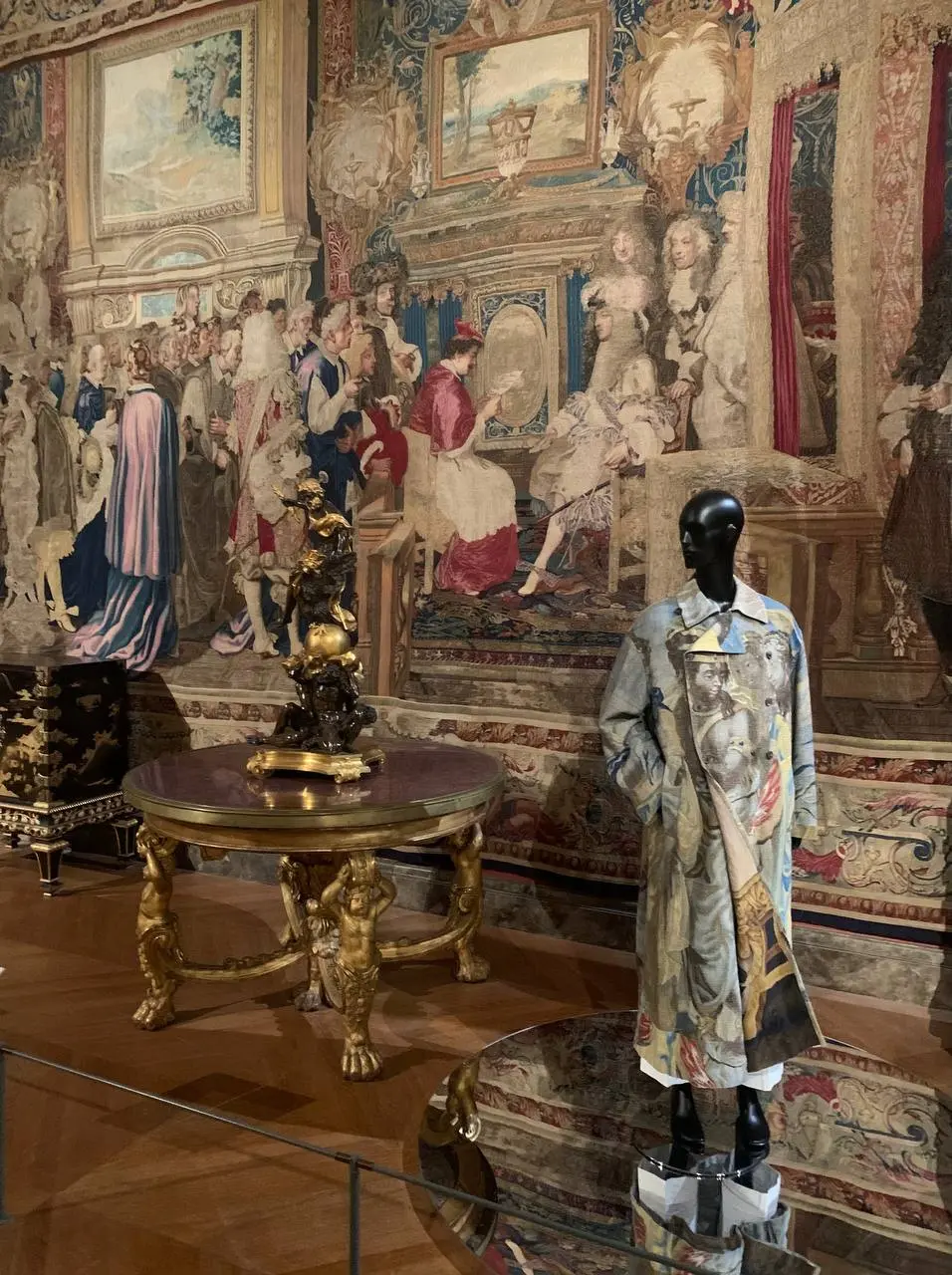 Louvre Couture