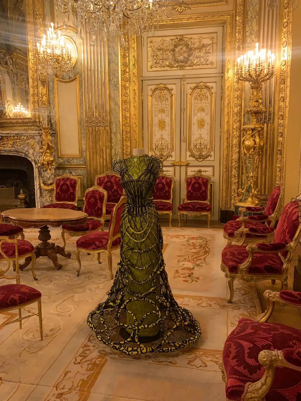 Louvre Couture