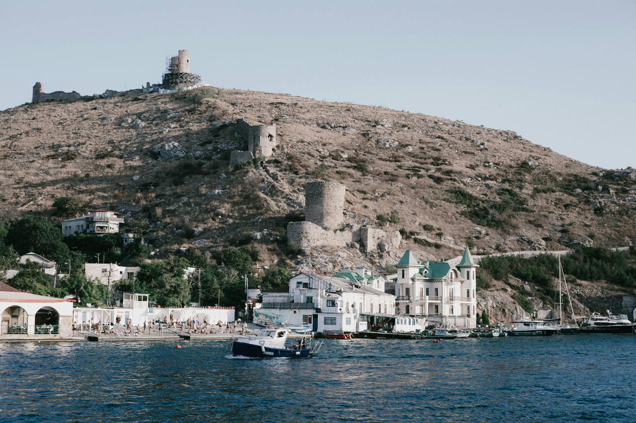 Балаклава: где история встречается с морем