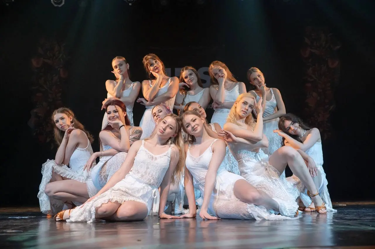 Latina: Набор со 2 сентября