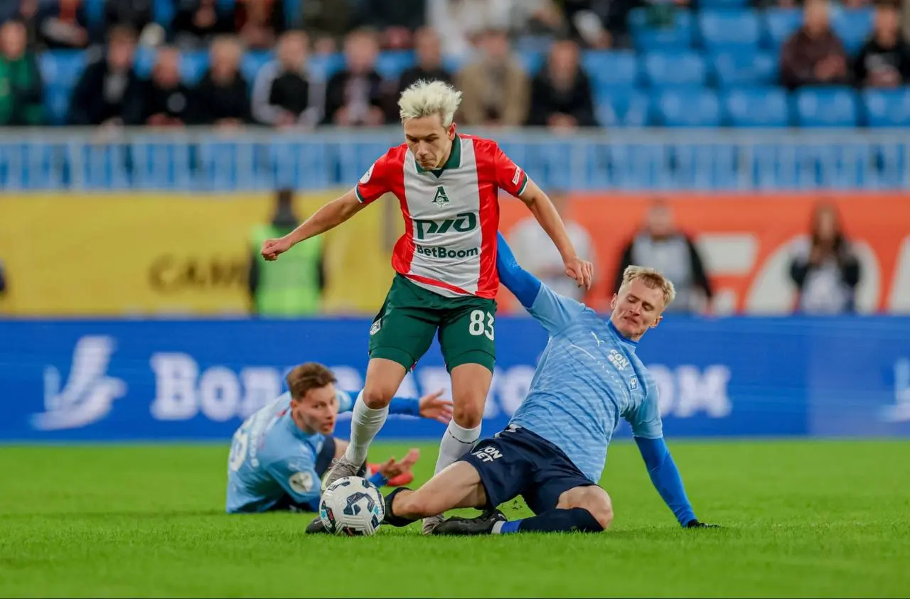 Мир Российская Премьер-Лига, Локомотив - Крылья Советов