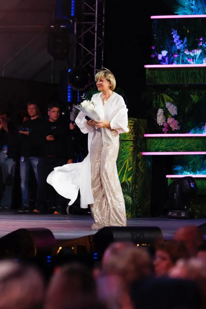 Новая волна 2025. День ретро шлягера. Репа и выступление.