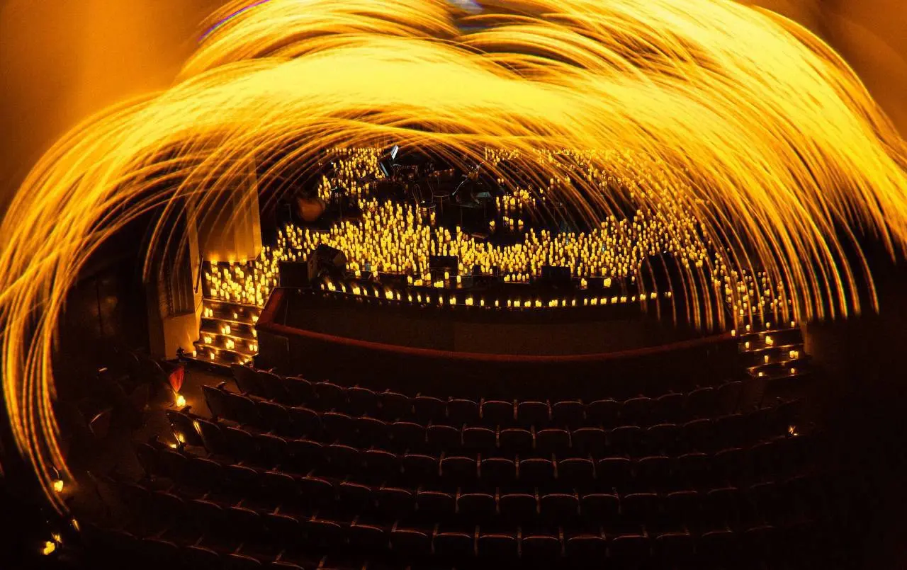 живой концерт мировых хитов и классики в сиянии тысяч свечей MUSE