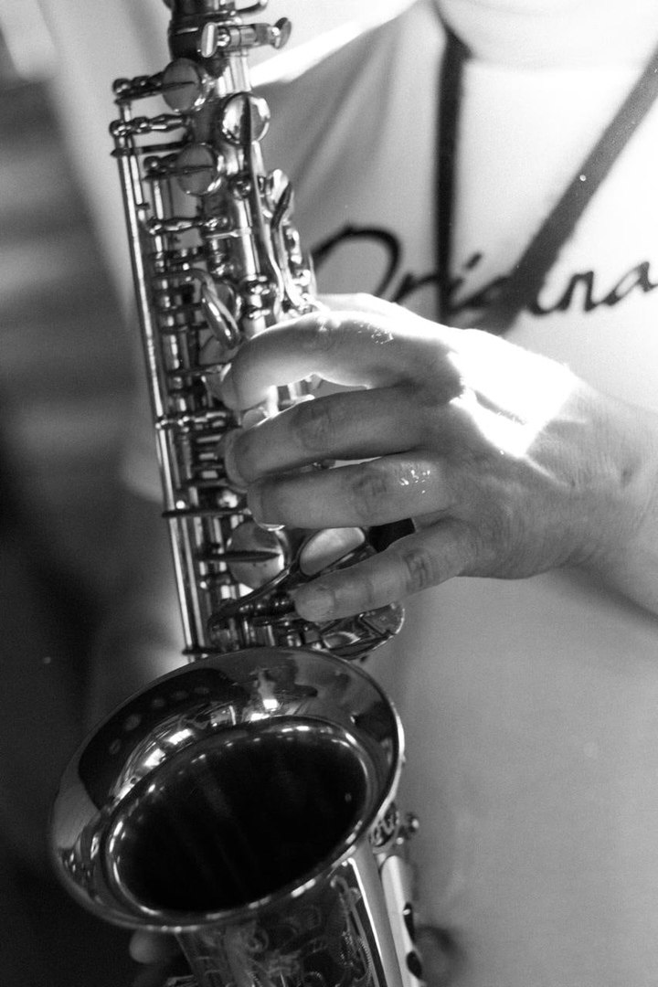 Тропический саксофон