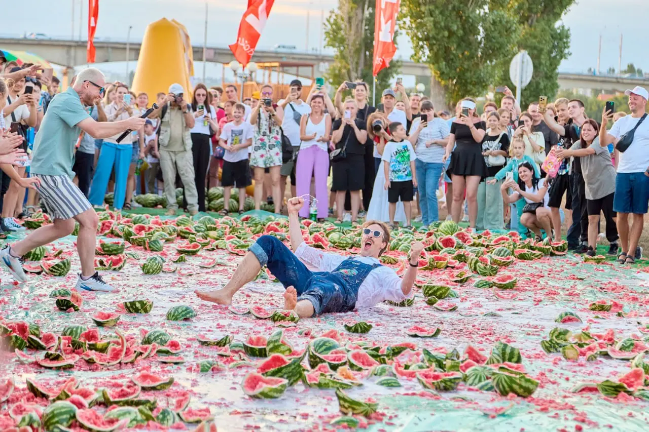 фестиваль арбузов