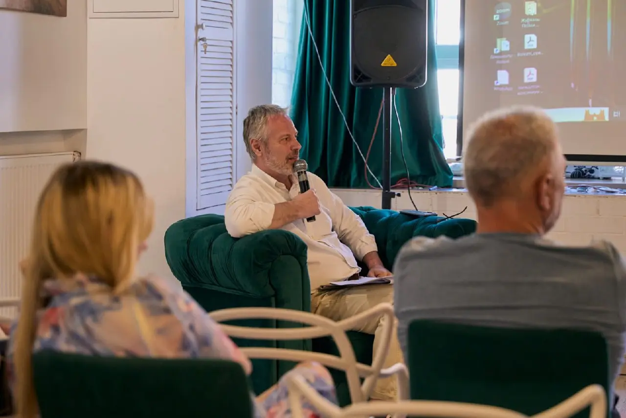 инвестиционная встреча, бизнес-завтрак в центре Москвы