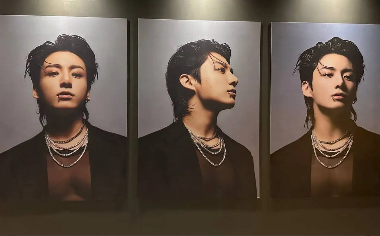 GOLDEN: The Moments exhibition in Chile