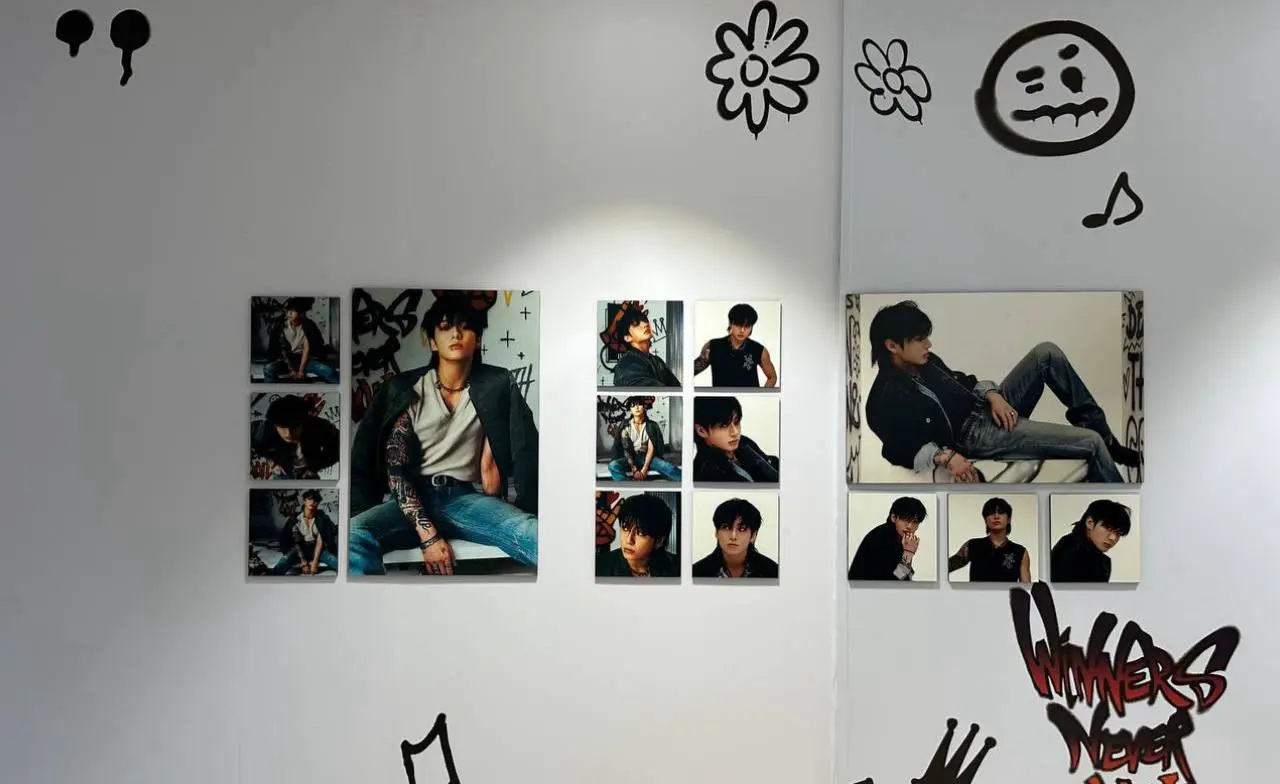 GOLDEN: The Moments exhibition in Chile