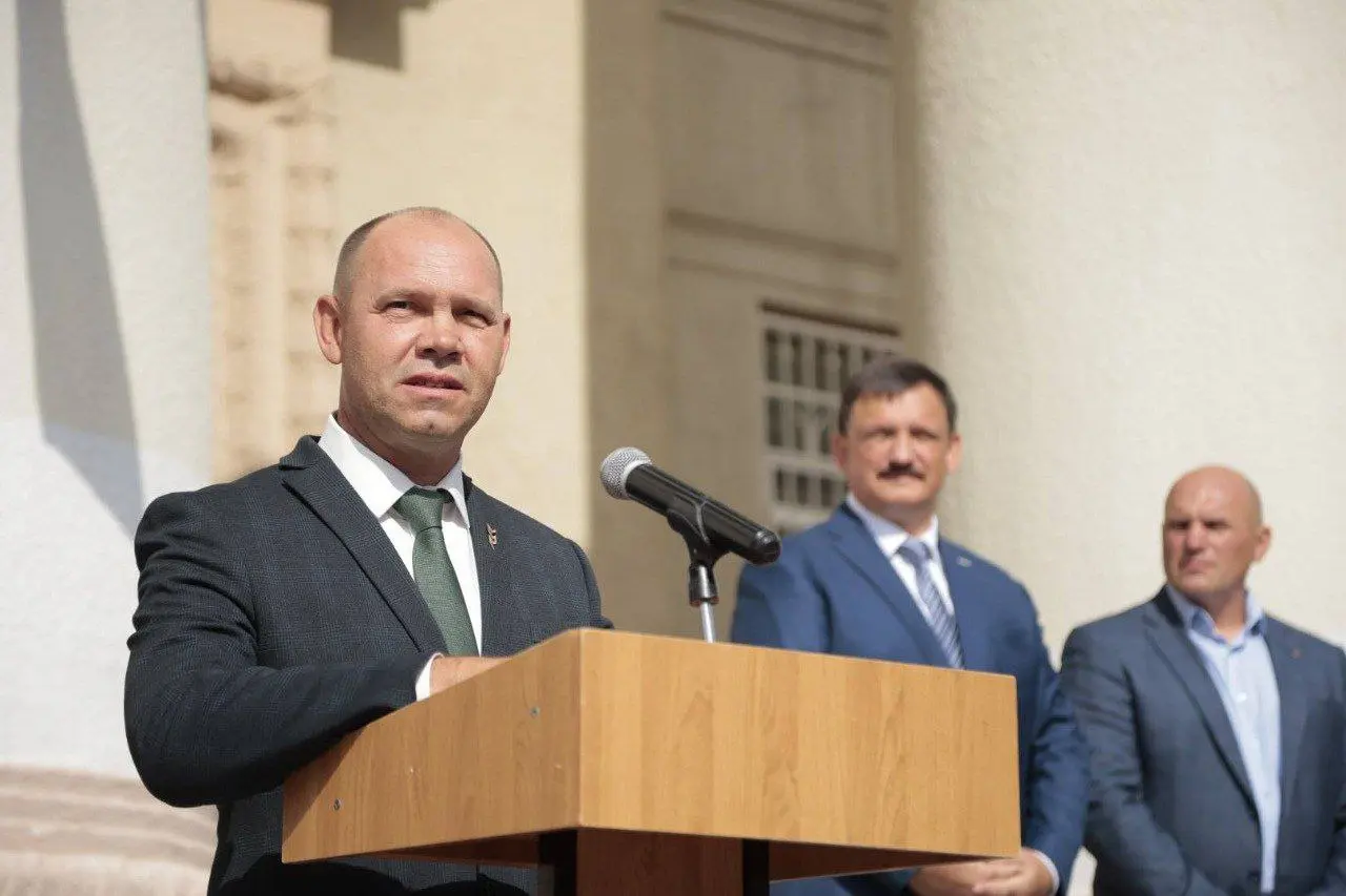 Торжественная линейка и Парад факультетов и студенческих объединений
