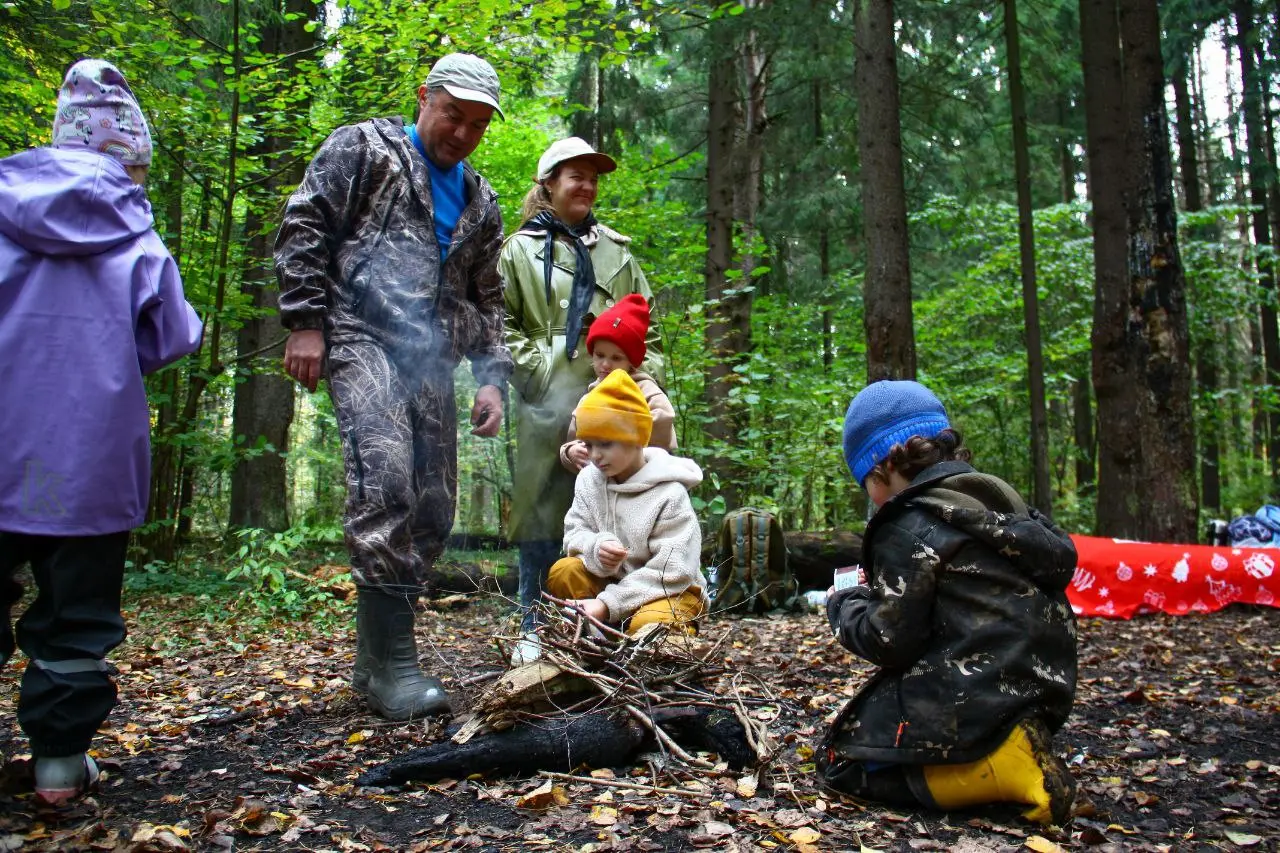 ГОРОДСКОЙ ЛАГЕРЬ и связанные походы на октябрь и далее
