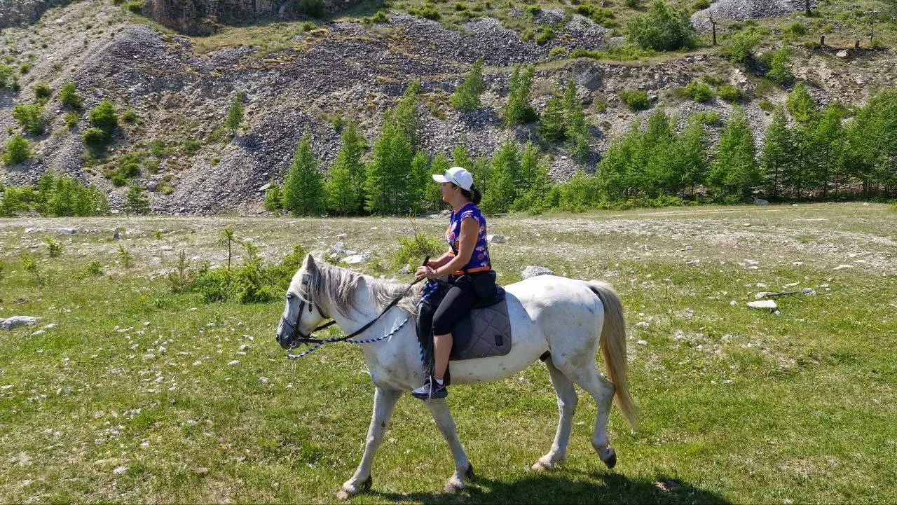 Однодневный тур: конная прогулка в Бугульдейке