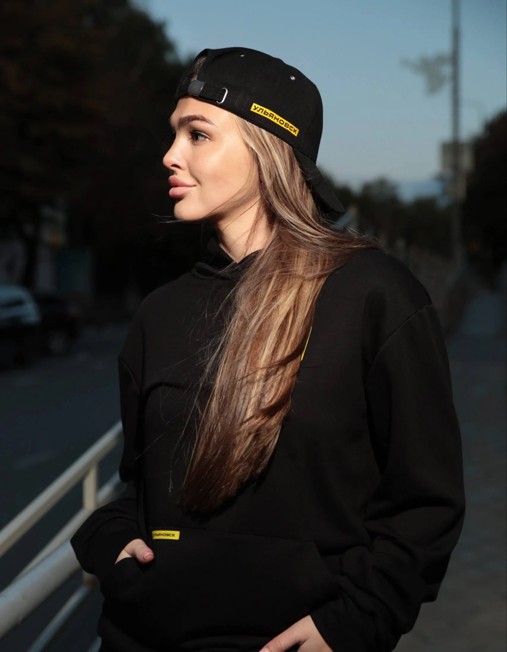 COLLABORATION SHOW: Волга x Ольга Столетова на Соборной площади