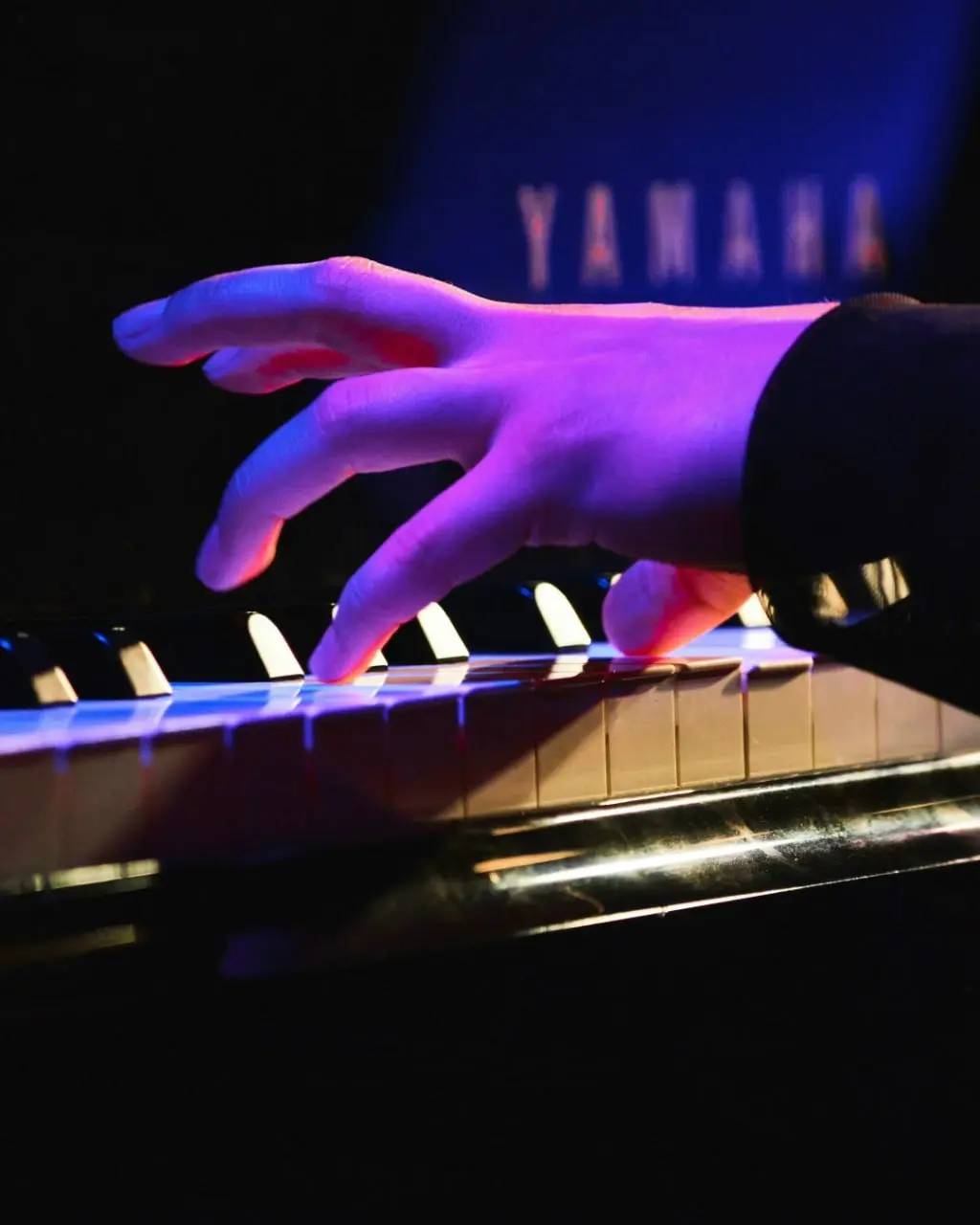 Hello, Satchmo — концерт в Esse Jazz Club