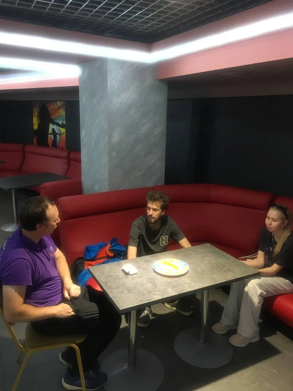 Уно - Моменто: Турнир по игре Уно