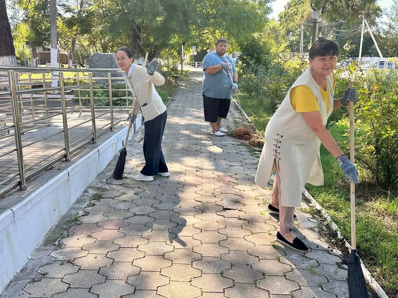 мероприятие, посвящённое подготовке к выборам и проведению мероприятий на выходных возле Дома культуры