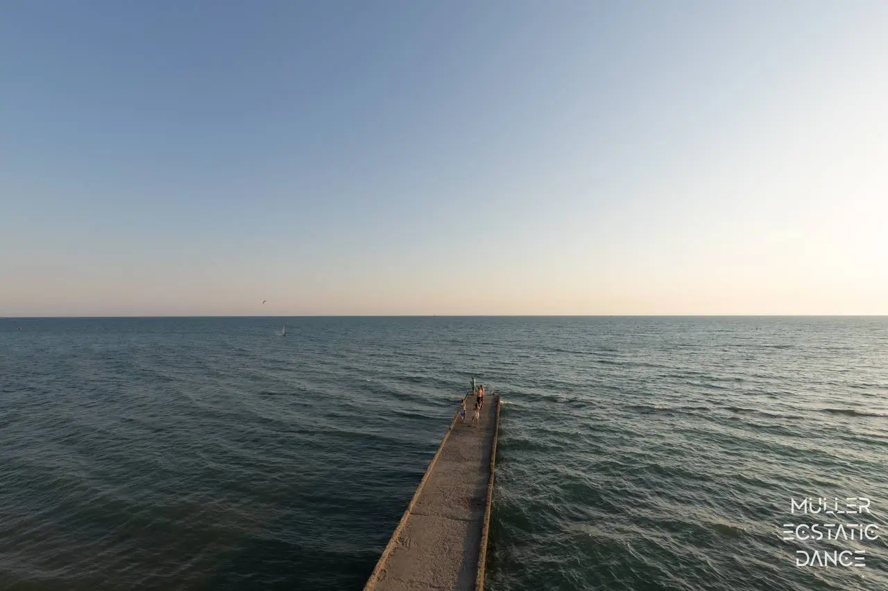 ЕQUINOX в Khosta Spot