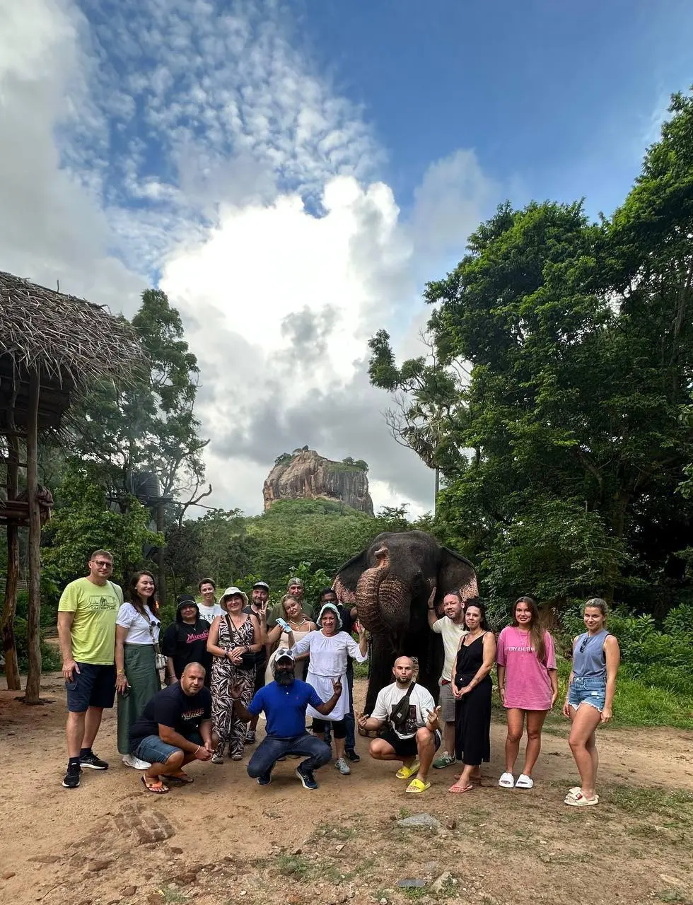 Двухдневная комбо-экскурсия "Элла, Сигирия и слоны в отеле Пинавелла"