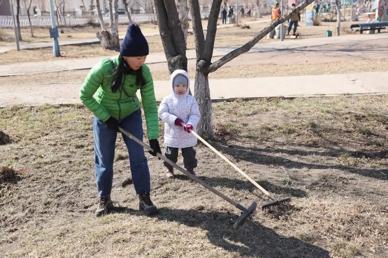 Общегородской субботник в Улан-Удэ