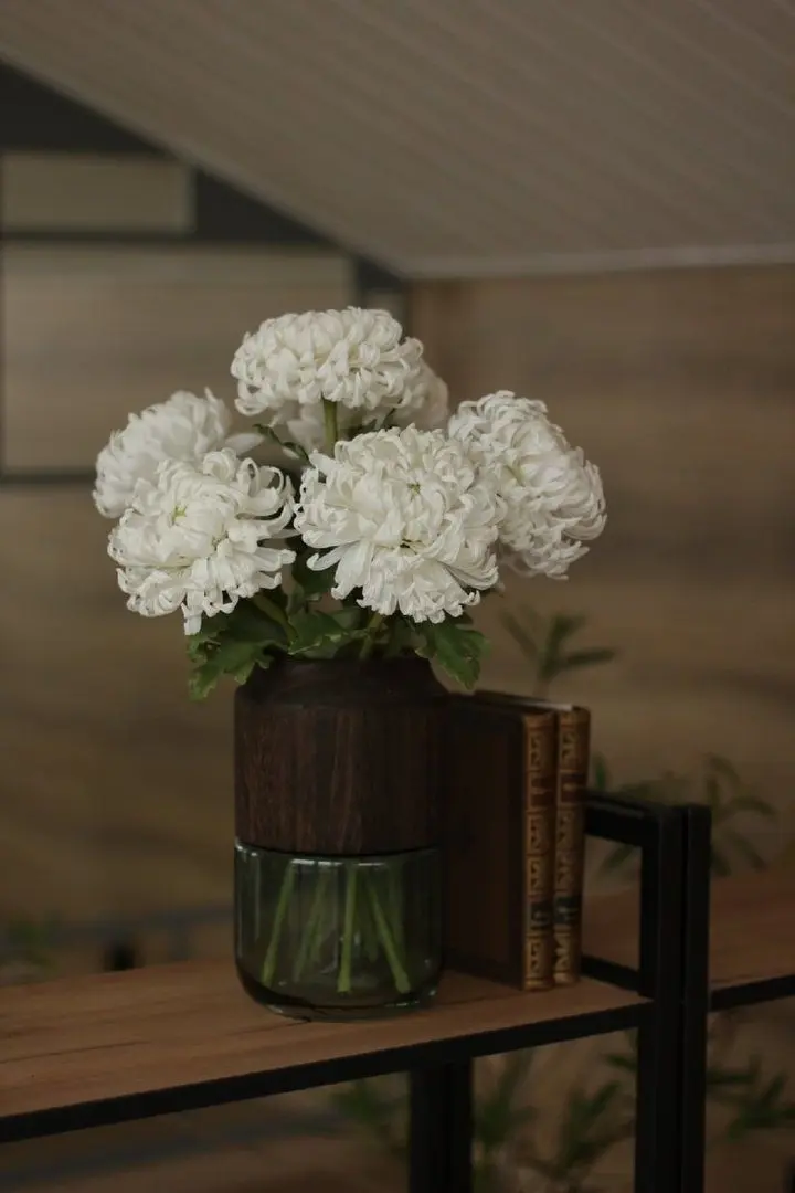 Мастер-класс «Хризантема из холодного фарфора»