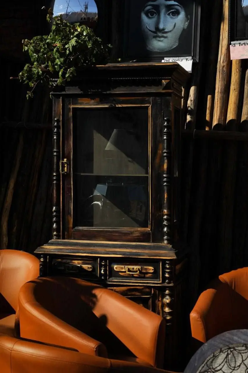 Гараж-сейл FChairs на Даниловском рынке