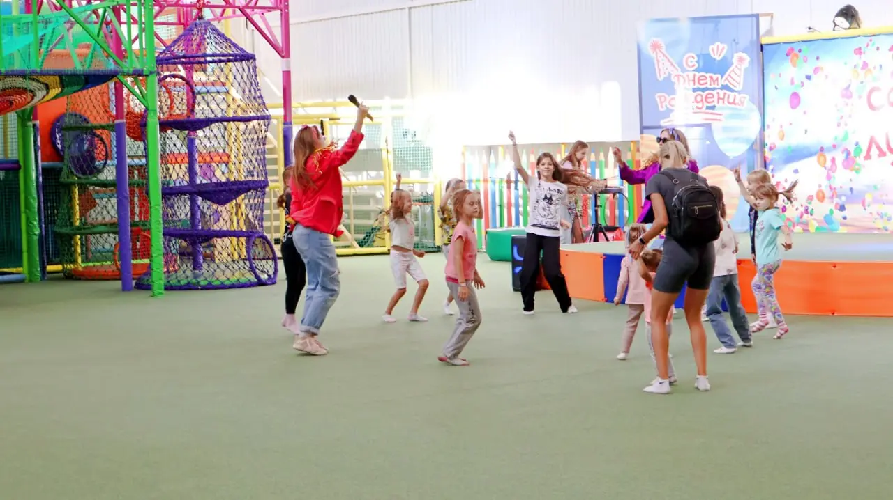 Активизоне Friday Party