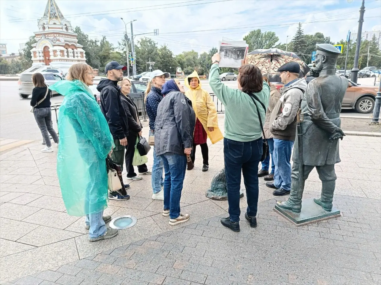 Экскурсионный флешмоб в Омске к Международному дню туризма